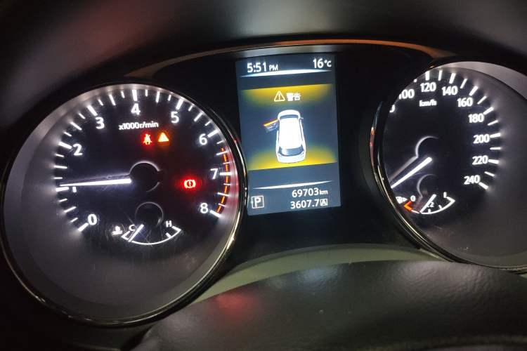 Used Nissan X-Trail 2014 2.0L CVT Comfort Edition 2WD
