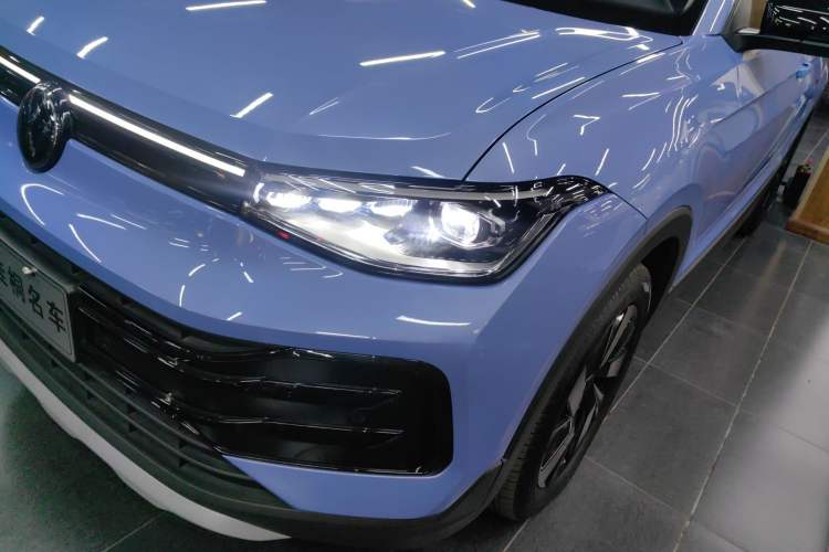 Used Volkswagen Tharu 2025 NewRui 300TSI Prestige Edition
