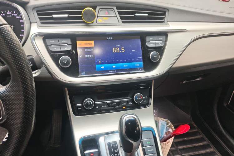 Used Geely Auto Emgrand GL 2017 1.3T DCT Elite Model