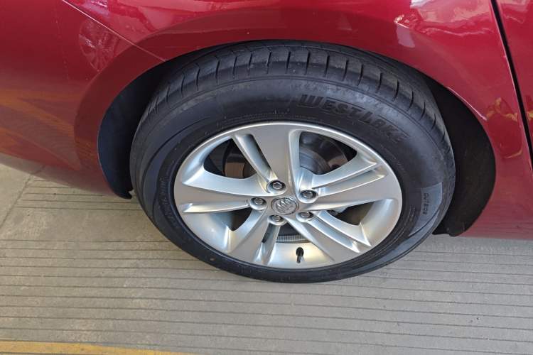 Used Buick Regal 2019 20T Luxury Model China VI Standard