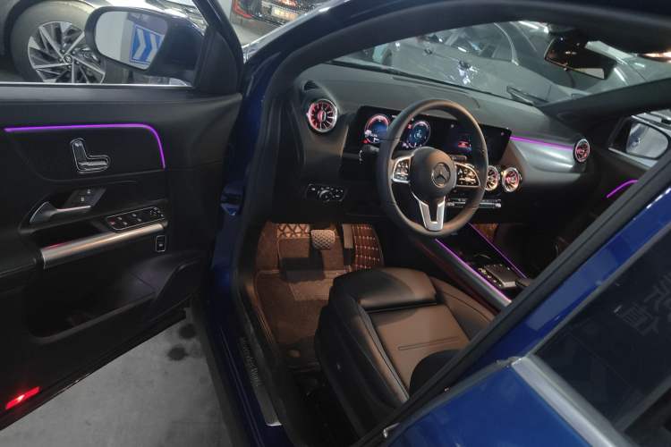 Used Mercedes-Benz GLA 2020 GLA 200
