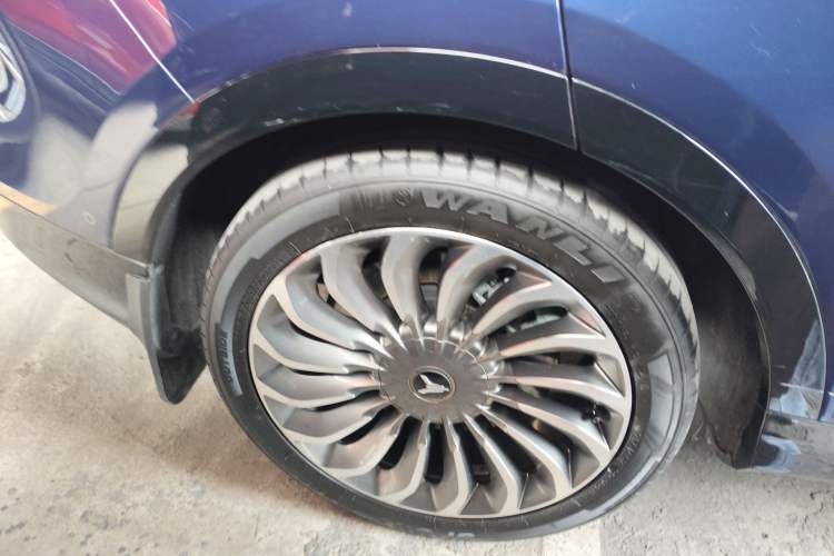 Used VOYAH FREE 2021 Four-Wheel Drive Standard Range-Extended Exclusive Luxury Package Exterior 8