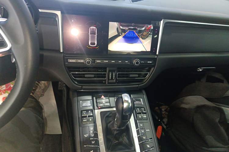 Used Porsche Macan 2020 Macan 2.0T