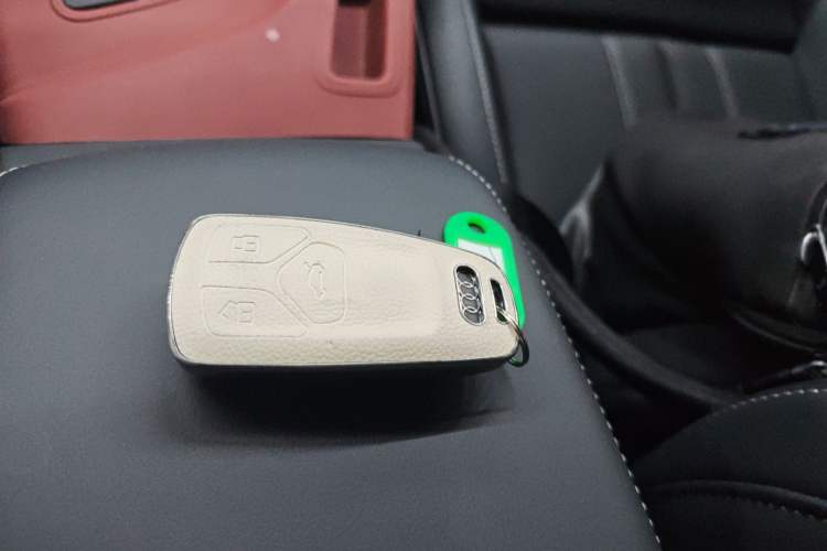 Used Audi A4L 2024 40 TFSI Fashion Dynamic Model