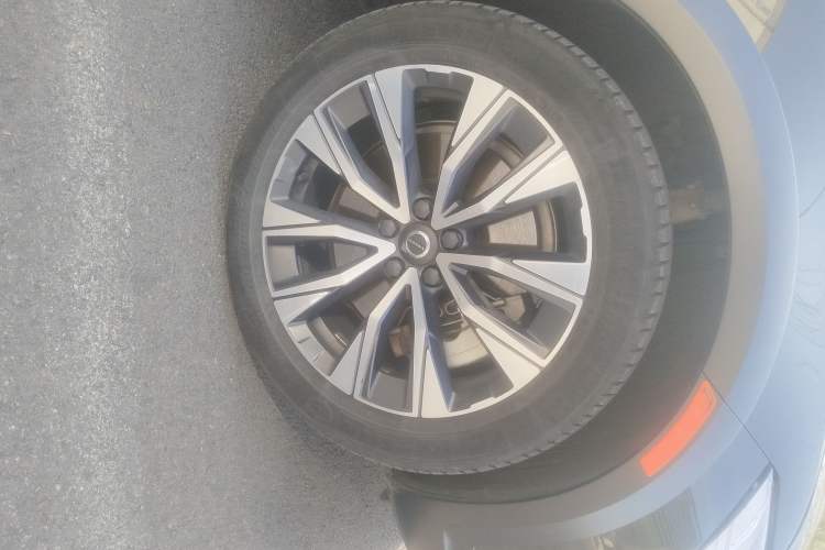 Used Volvo V90 2021 Cross Country B5 AWD Smart Range Edition Exterior 7