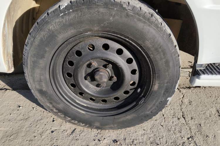 Used Jinbei Hiace 2014 2.0L 5th Generation Kuaiyunwang Business Version 4G21B