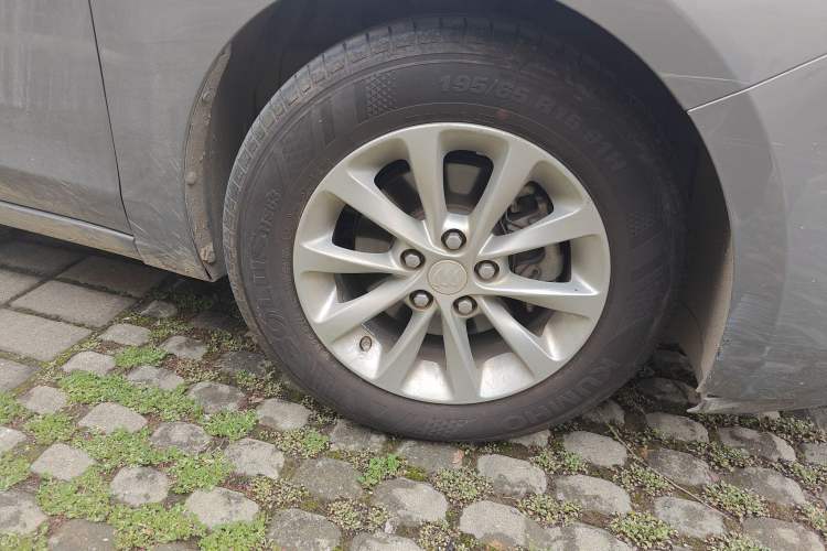 Used Buick GT 2018 15T Dual-Clutch Advanced Model China V Standard
