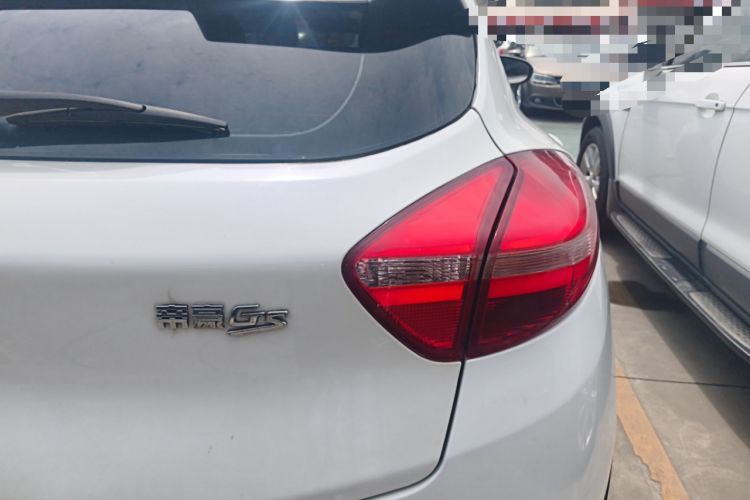 Used Geely Auto Emgrand GS 2016 Sport Edition 1.3T Automatic ZhenShang Model Right Rear Taillight