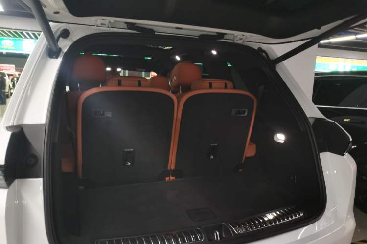 Used Li Auto L8 2025 Max Smart Refresh Edition