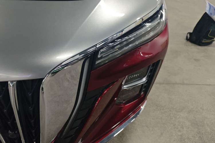 Used Hongqi H5 2024 1.5T DCT Smart Connect Flagship Edition Left Front Headlight