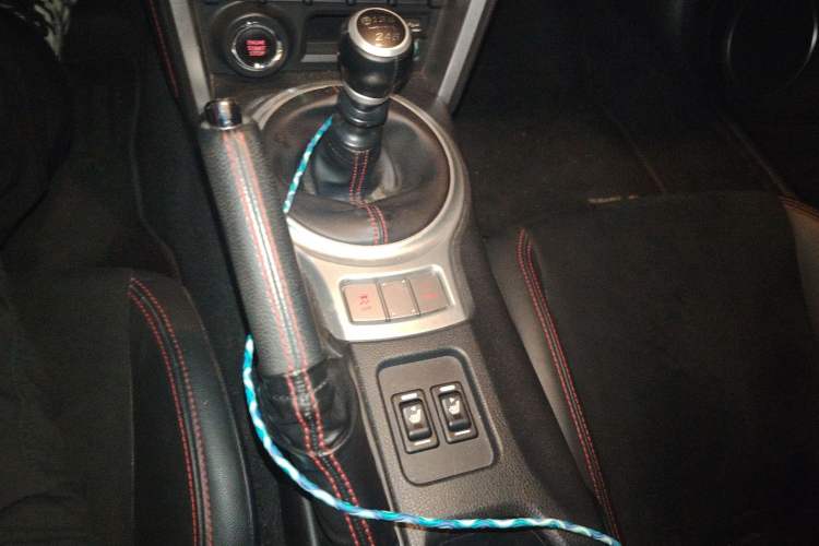 Used Subaru BRZ 2015 2.0i Manual Model