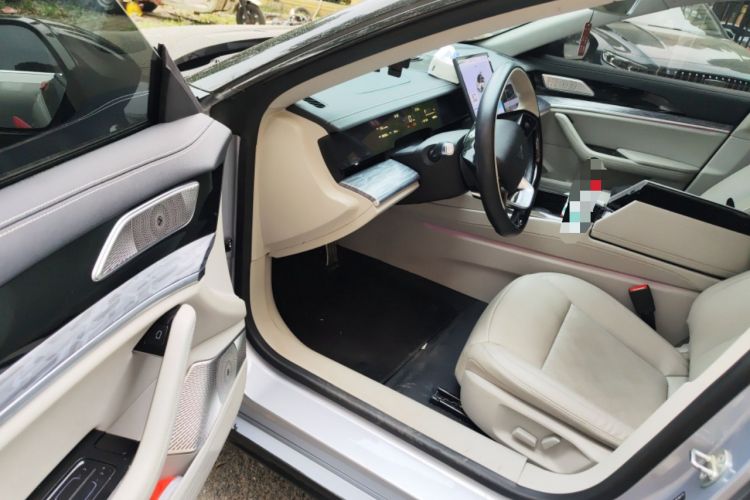 Used NETA S 2022 Extended-Range Version 1160 km Range Rear-Wheel Drive Mid-Grade
