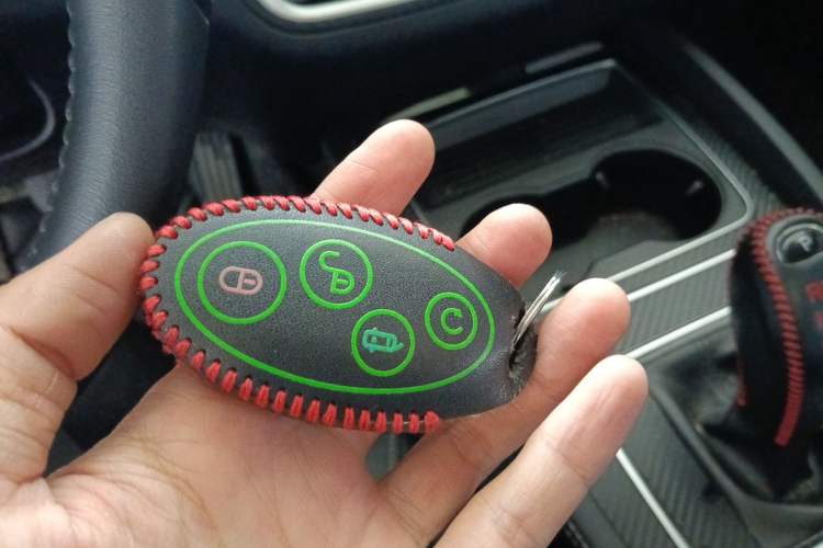 Used BYD Song MAX 2019 1.5T Automatic Smart Connect Ruiyi Sunroof Model 7 Seats China VI Standard Vehicle Key