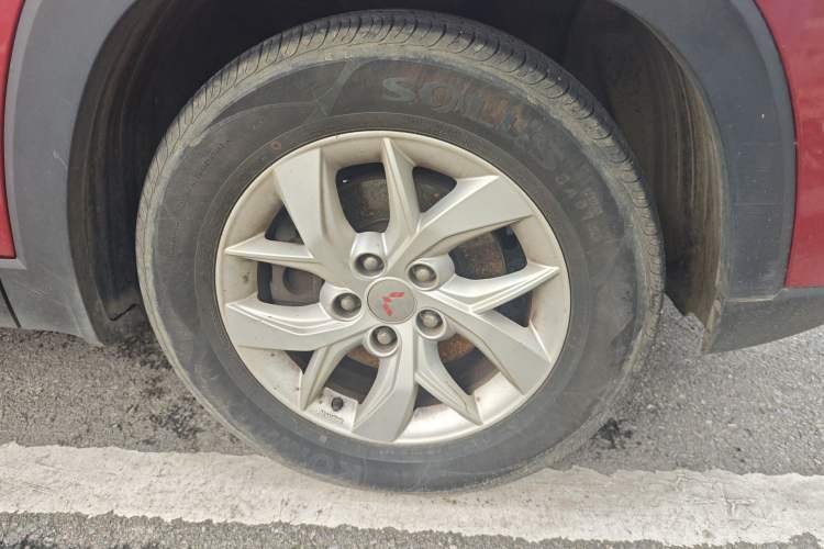 Used Wuling Hongguang S3 2018 1.5T Manual Luxury Model China V Standard Right Front Wheel Hub