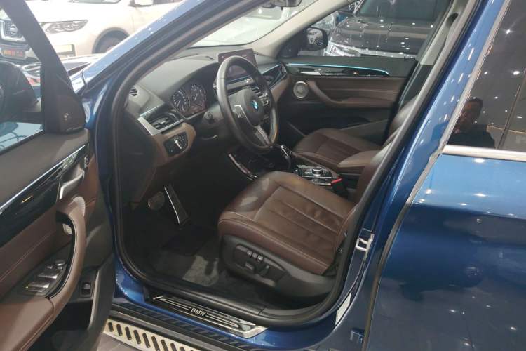 Used BMW X1 2021 sDrive25Li Leading Model
