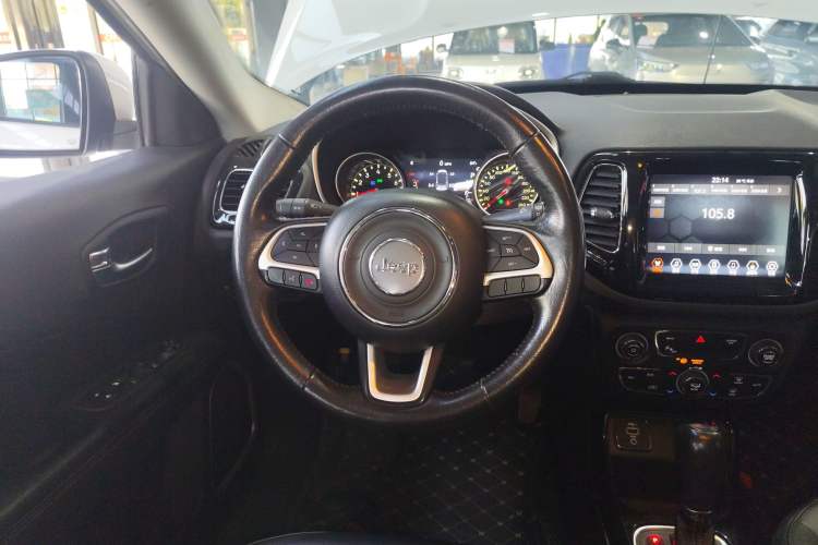 Used Jeep Compass 2019 220T Automatic Family Edition