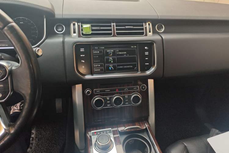 Used Land Rover Range Rover 2014 Revised 3.0 SC V6 Vogue