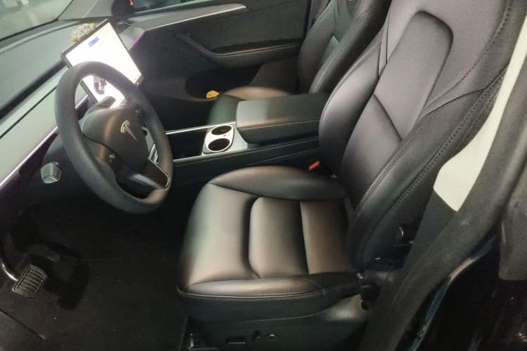 Used Tesla Model Y 2023 Rear-Wheel-Drive Version