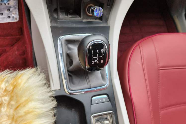 Used Geely Auto Emgrand 2014 Sedan 1.5L Manual Elite Model