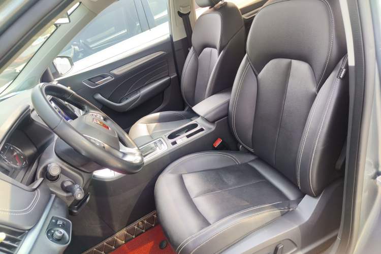 Used Roewe i6 2017 20T Automatic Internet Smart Edition
