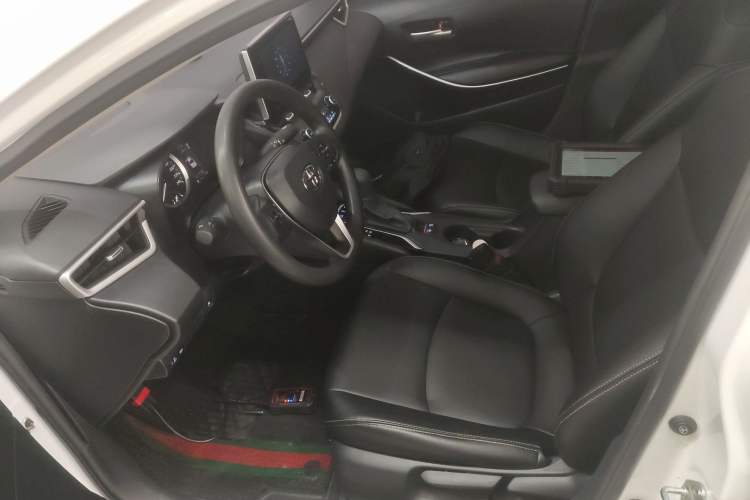 Used Toyota Corolla 2021 Dual-Motor 1.8L E-CVT Elite Edition