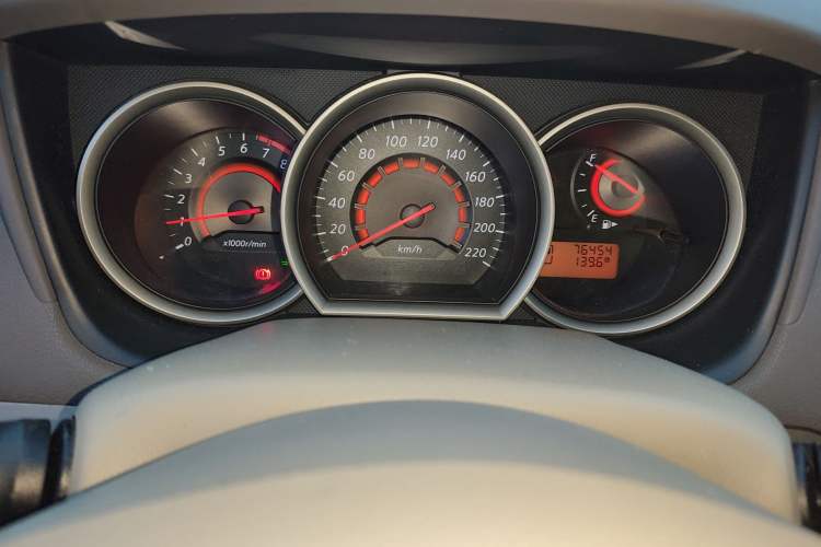 Used Nissan Sylphy 2012 Classic 1.6XE Automatic Comfort Edition Instrument Cluster