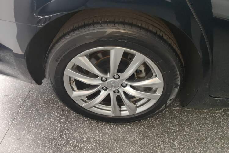 Used Infiniti Q70 2017 Q70L 2.5L Elite Edition