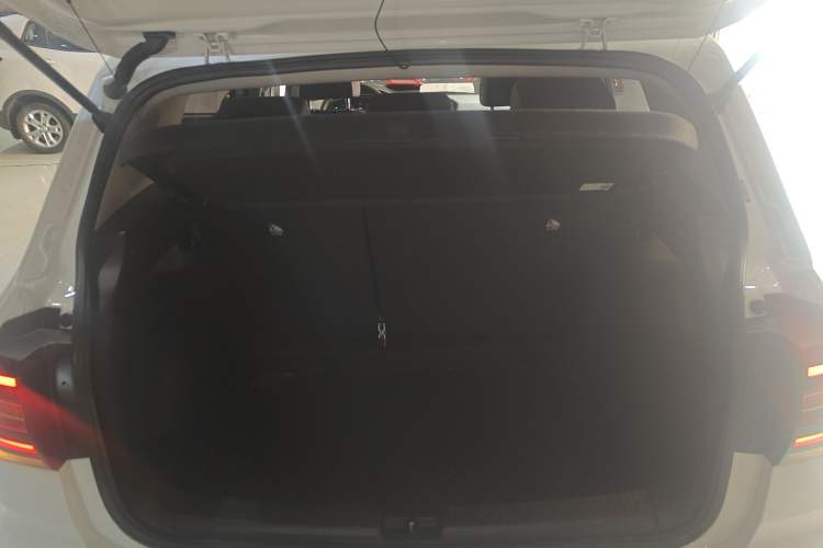 Used Volkswagen Tacqua 2020 1.5L Automatic Yue