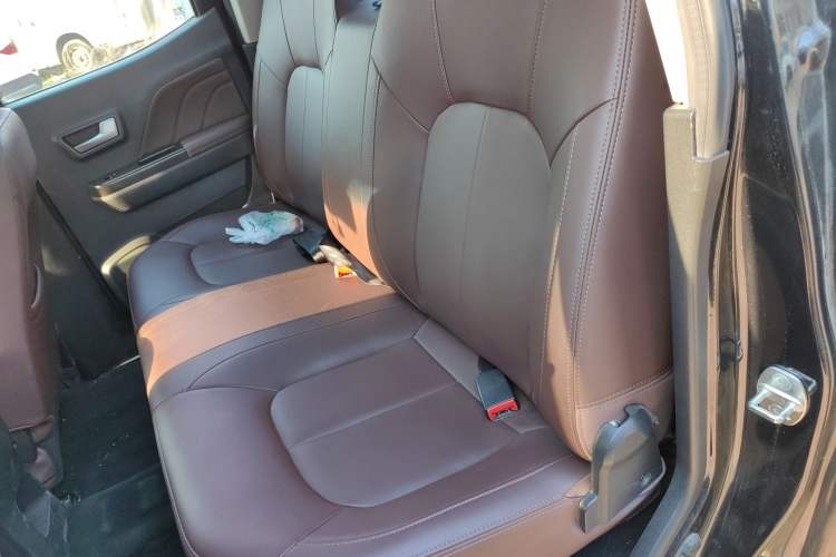 Used Great Wall Wingle 7 2019 2.0T Gasoline Two-Wheel Drive Elite Version China VI Standard Big Double Cabin GW4C20B
