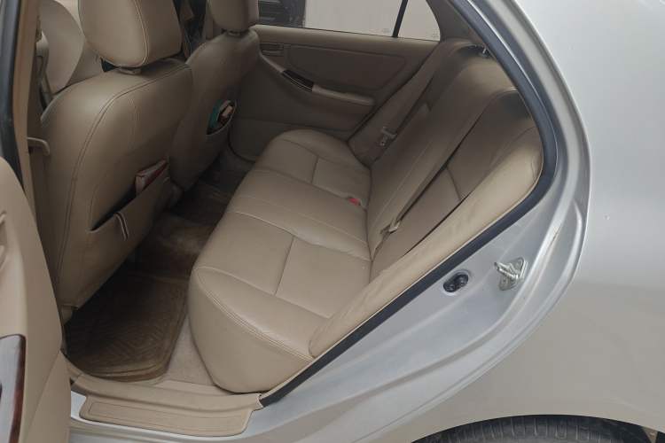 Used Toyota Corolla EX 2013 1.6L Automatic Luxury Edition