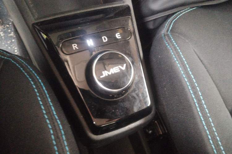 Used JMEV Xiao Qilin 2022 Heart-Pounding Edition