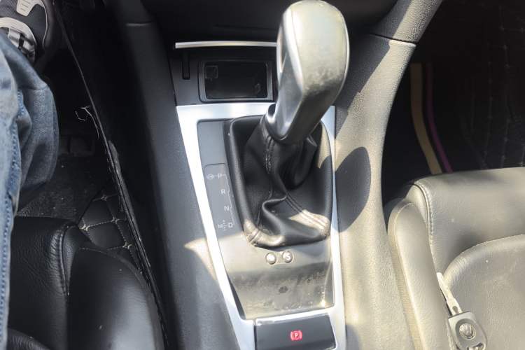 Used DS 5LS 2015 1.6T Elegant Edition THP160
