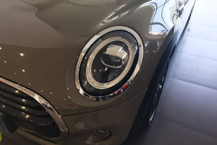 Used MINI MINI 2019 1.5T COOPER Classic Edition Five-Door Version