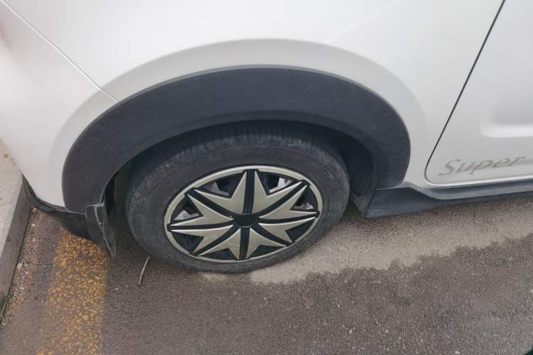 Used Geely Galaxy Panda 2025 210km Panda Kart Right Rear Wheel Hub