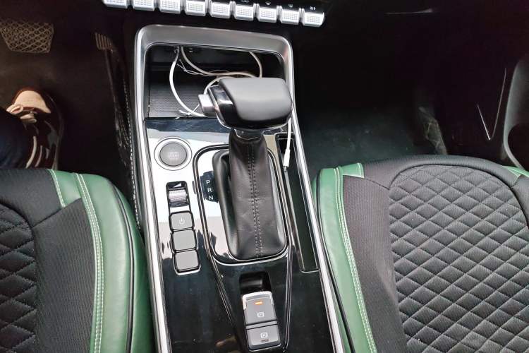 Used Cowin Xuanjie Pro 2025 1.5L CVT Comfort Edition Gear Lever