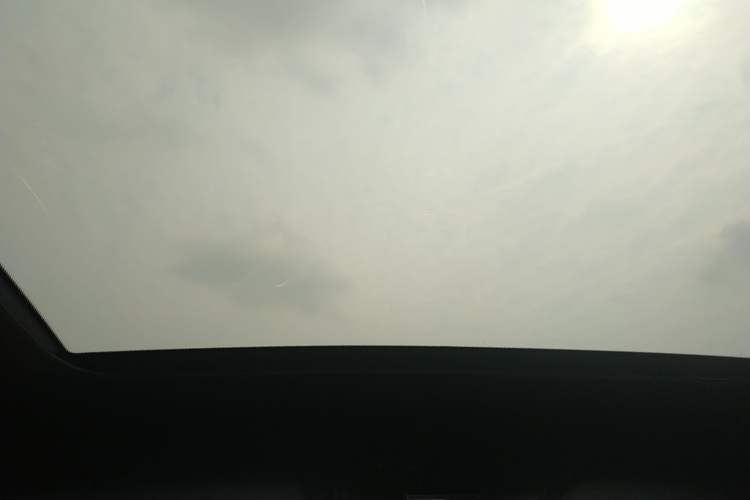 Used Mercedes-Benz GLC 2018 Facelift GLC 260 4MATIC Luxury Edition
