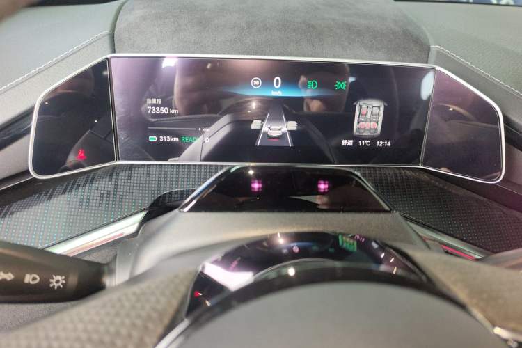 Used Zeekr 001 2022 Long-Range Dual-Motor WE Edition Instrument Cluster