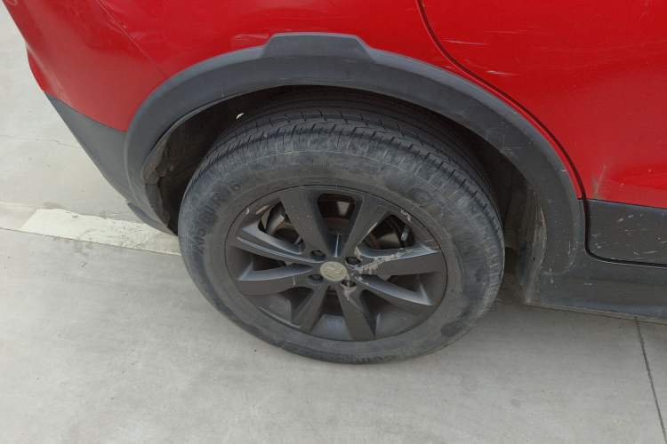 Used BYD Yuan New Energy 2018 EV360 Smart Connect Cool Edition Exterior 4