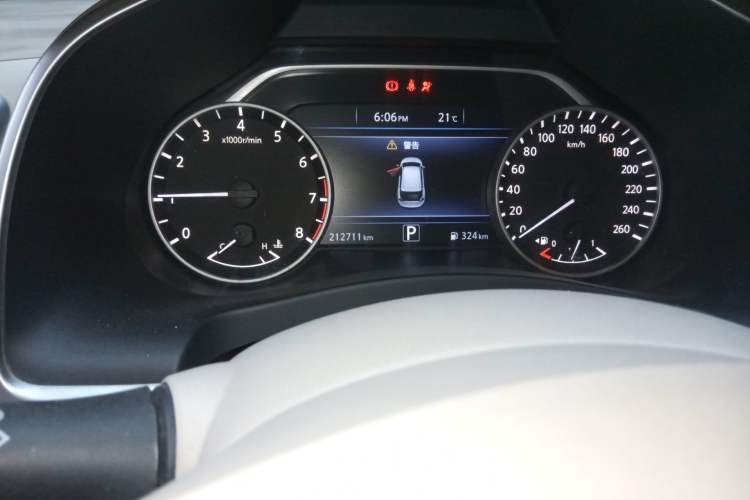 Used Nissan Murano 2015 2.5L XL Two-Wheel Drive Smart Edition Odometer Close Up