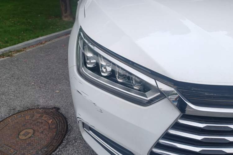 Used BYD Song 2021 Classic Edition 1.5T Manual Luxury Model
