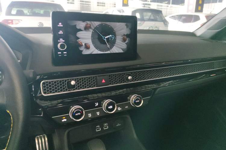 Used Honda Civic 2023 HATCHBACK 240TURBO CVT Extreme Edition