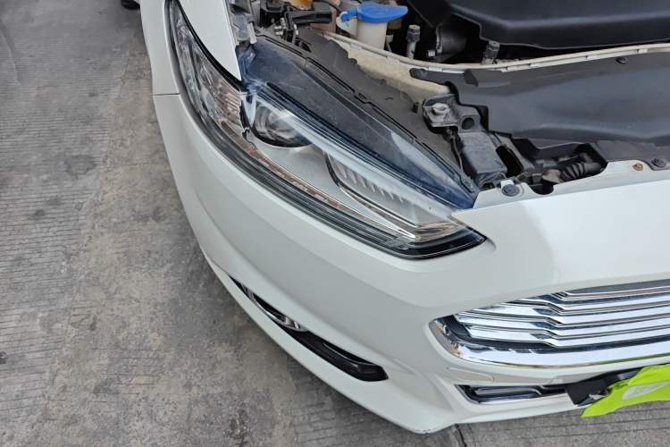 Used Ford Mondeo 2013 2.0L GTDi240 Luxury Sport Model
