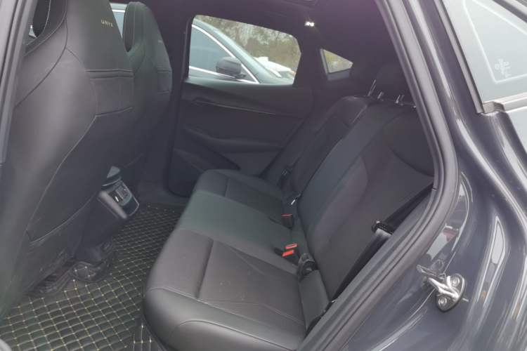 Used Volkswagen ID.UNYX 2024 Pro Long-Range Version