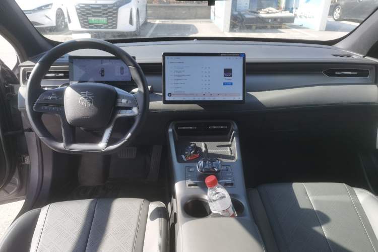 Used BYD Qin PLUS 2025 DM-i Smart Drive 120KM Superior Model