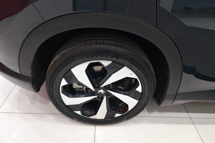 Used ARCFOX Alpha T5 2025 520 PRO
