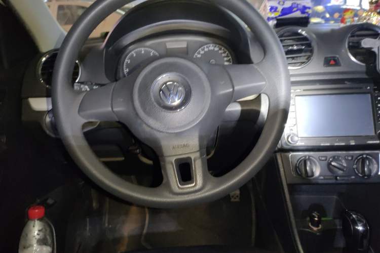 Used Volkswagen Jetta 2015 Value Edition 1.6L Automatic Comfort Version