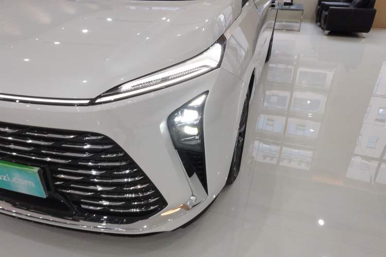 Used Buick GL8 2025 Lu Zun Smart Enjoyment Edition