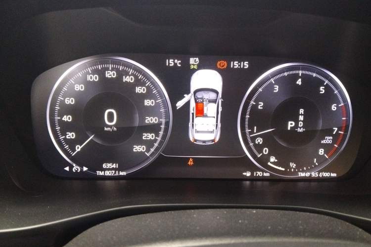 Used Volvo XC40 2022 T4 Four-Wheel Drive Smart & Stylish Edition