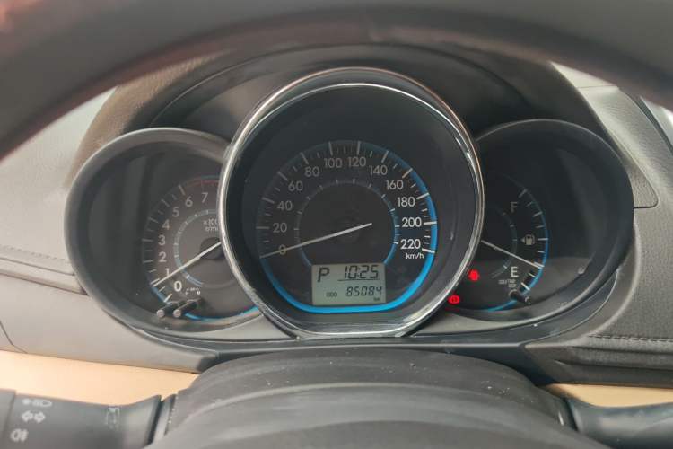 Used Toyota Vios 2016 1.5L Automatic ZhiZhen Xingyao Edition Instrument Cluster