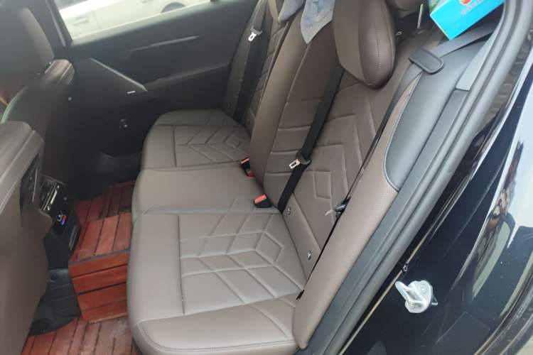 Used BMW 5 Series 2025 530Li Leading Model M Sport Package Left Rear Seat